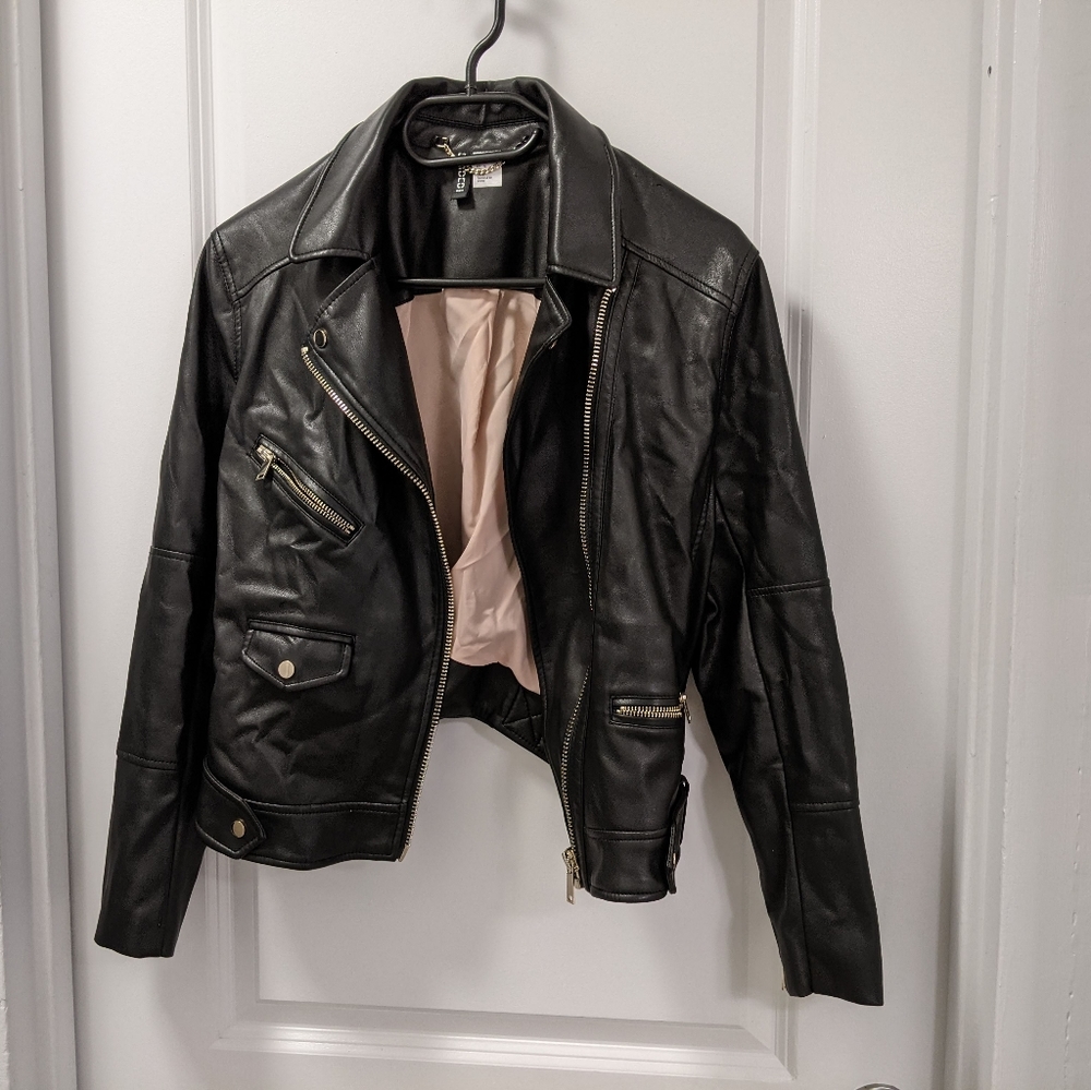 Womens Divided by H&M pleather motorcycle jacket